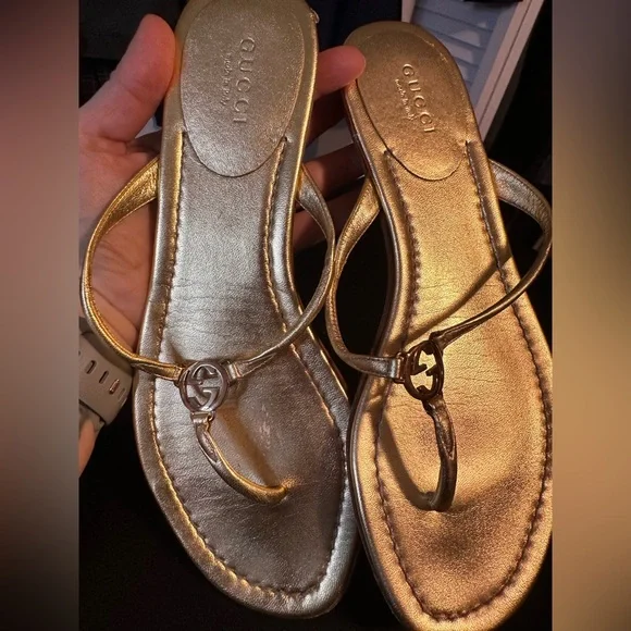 Gucci Women's Metallic Gold Sandals - Picture 4 of 10